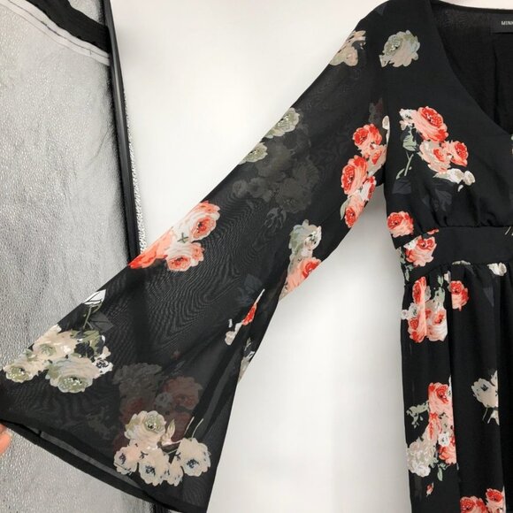 MINKPINK Black Floral V-Neck Long Sheer Sleeve Maxi Dress size XS - Picture 8 of 14